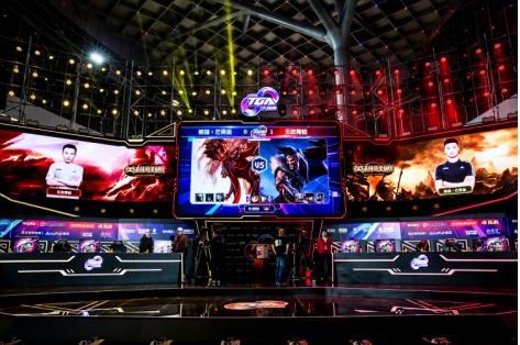 中出现了身 中出现了身