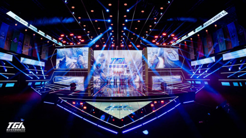 完全依赖于 完全依赖于