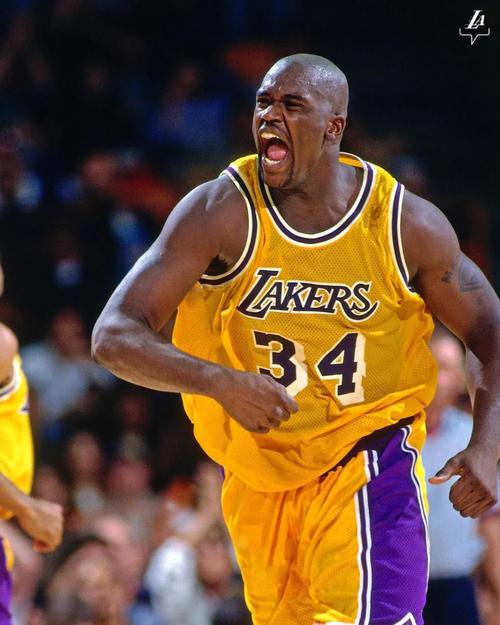 边路压制 边路压制